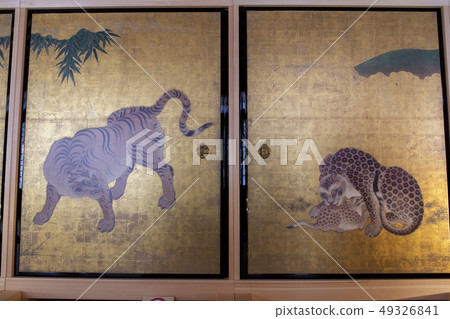 Takebayashi Satoshi / Figure / Honmaru Palace / Nagoya Castle / Aichi Prefecture 49326841