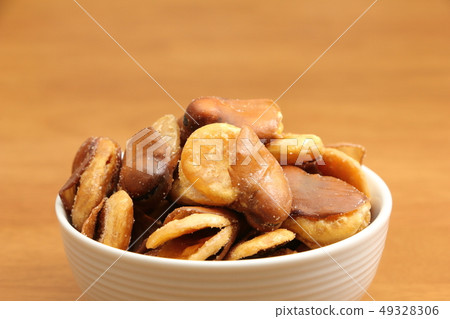 Ikari beans · broad beans Ikari beans · broad beans 49328306