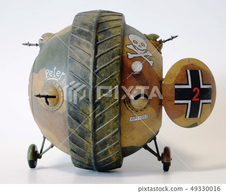 Plastic model of tank Plastic model of tank 49330016