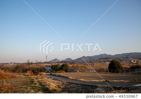 Gunma Prefecture Tamara-ku Nishihara west near the evening scenery Gunma Prefecture Tamara-ku Nishihara west near the evening scenery 49330967