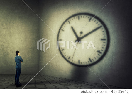 clock shadow clock shadow 49335642