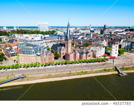Aldstadt old town in Dusseldorf Aldstadt old town in Dusseldorf 49337783