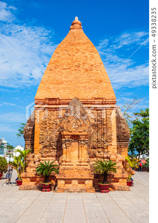 Ponagar, Po Nagar Temple towers 49338235