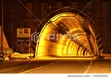Photograph the night view of Nakayama-Takayama tunnel between Hakodate and Hokkaido Azawazawa Photograph the night view of Nakayama-Takayama tunnel between Hakodate and Hokkaido Azawazawa 49340085