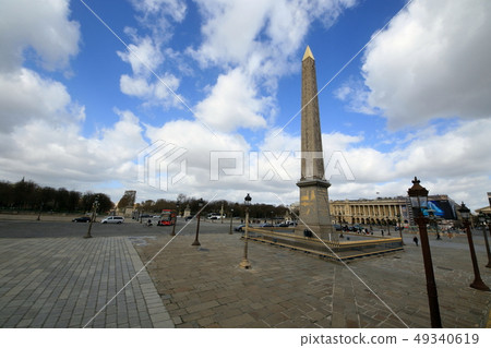 Concorde Square 49340619