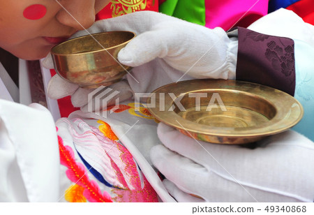 Korean traditional wedding ceremony Korean traditional wedding ceremony 49340868
