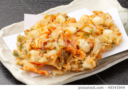 Deep-fried lobster and scallops (French) 49343944