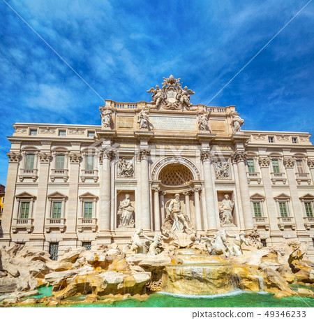 Trevi fountain in rome, Italy 49346233