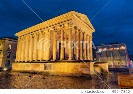 Maison Carree, temple in night lights, Nimes, 49347860