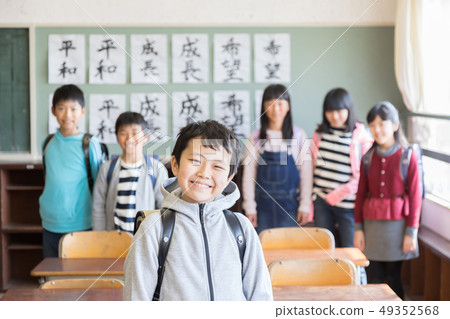 Elementary school student Elementary school student 49352568