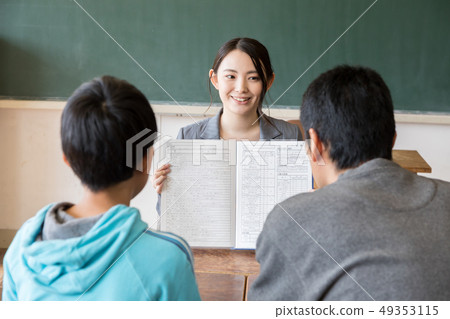 小學生三方面試 小學生三方面試 49353115