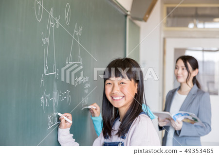 小學班 49353485