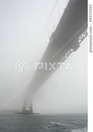 Golden Gate Bridge, San Francisco, California, USA Golden Gate Bridge, San Francisco, California, USA 49355565