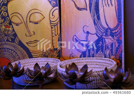 Lotus flowers made of iron Suitable for jewelry on Lotus flowers made of iron Suitable for jewelry on 49361680