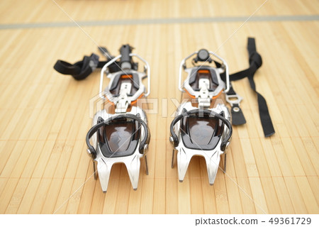 Eisen (Snow mountain equipment) 49361729