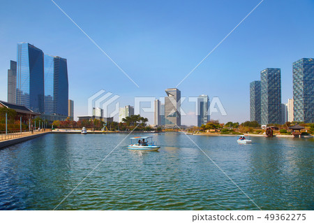 Songdo中心公園,小船秋天風景 Songdo中心公園,小船秋天風景 49362275