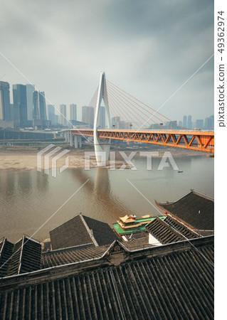 Chongqing bridge old house 49362974