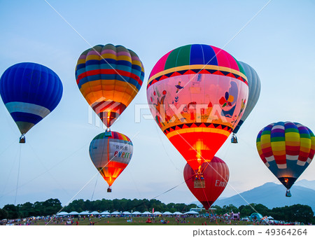 台灣台東熱汽球嘉年華Asia Taiwan Taitung hot air balloon 49364264