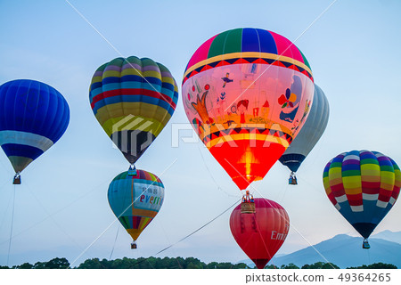 台灣台東熱汽球嘉年華Asia Taiwan Taitung hot air balloon 49364265