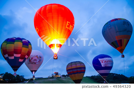台灣台東熱汽球嘉年華Asia Taiwan Taitung hot air balloon 49364320
