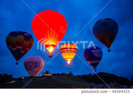 台灣台東熱汽球嘉年華Asia Taiwan Taitung hot air balloon 49364325