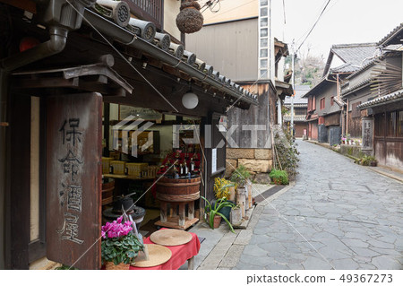 廣島縣福山市Tonoura路上的紀念品商店 廣島縣福山市Tonoura路上的紀念品商店 49367273