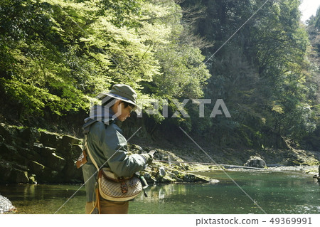 Fly fishing 49369991