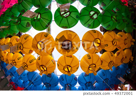 The lanterns of the temple (Bulguksa Temple) 49372001