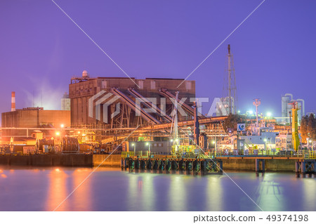 The factory night view in Setouchi (Kakogawa city, Beppu town, Hyogo Prefecture), work location, shooting position The factory night view in Setouchi (Kakogawa city, Beppu town, Hyogo Prefecture), work location, shooting position 49374198