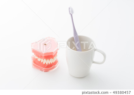 Toothbrush Toothbrush 49380457