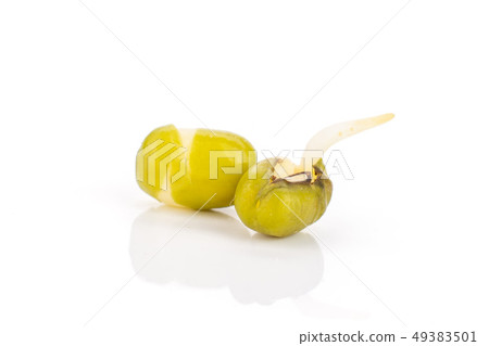 Mungo bean sprouts isolated on white 49383501