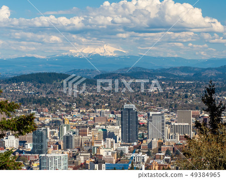 Portland City and Mount Hood (Oregon, USA) Portland City and Mount Hood (Oregon, USA) 49384965