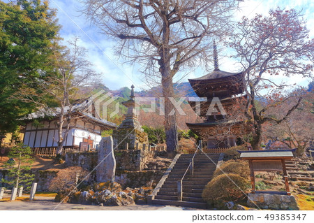 [Nagano Prefecture] Mie Pagoda at Maesanji Temple under sunny weather 49385347
