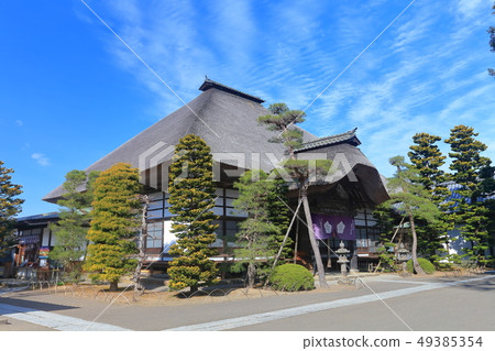 [Nagano Prefecture] Main temple of Maeyama Temple under sunny weather 49385354
