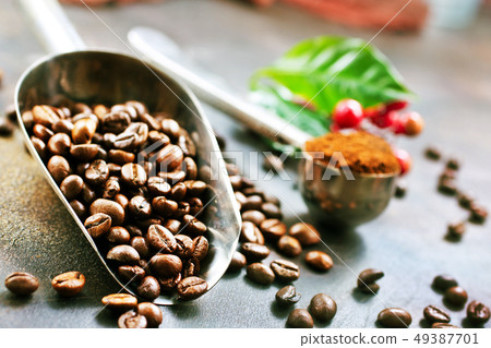 coffee beans 49387701