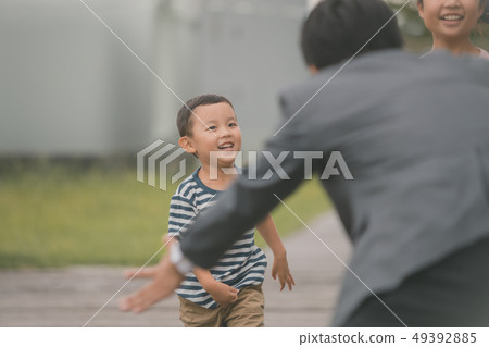 爸爸 父親 兒童 49392885