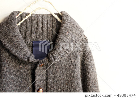 Winter clothing Thick knit cardigan dark brown Winter clothing Thick knit cardigan dark brown 49393474