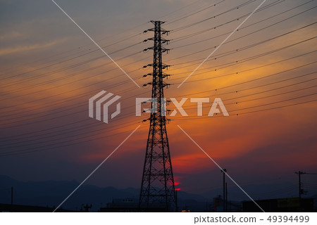 橙色的暮光之城和電源線 橙色的暮光之城和電源線 49394499