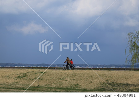 Tsukuba Kasumigaura Rinrin Road, in front of Kasumigaura Exchange Center 49394991