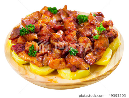 Galician style stewed pork snouts 49395203