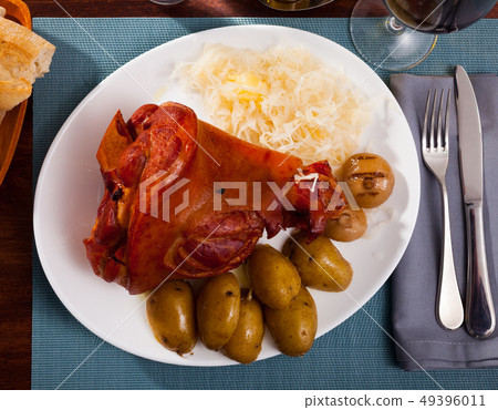 Appetizing baked pork knuckle Appetizing baked pork knuckle 49396011