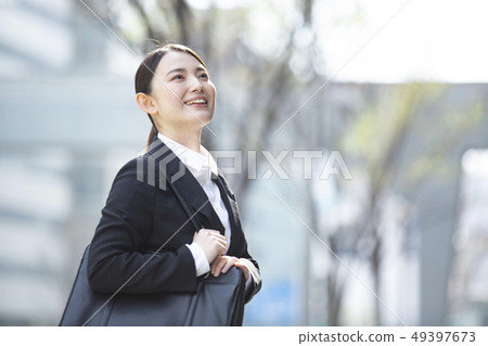 New graduate freshmen image 49397673