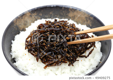 Cooked boiled rice with kelp 49409275