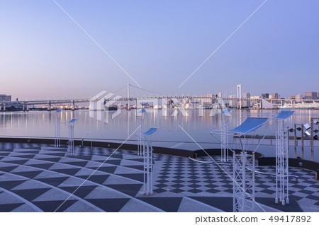 Harumi碼頭黎明 49417892