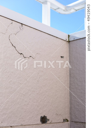 維修前修理陽台 維修前修理陽台 49419043