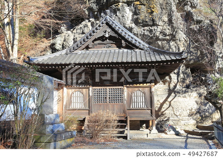 [Nagano Prefecture] Nunobiki Kannon 49427687