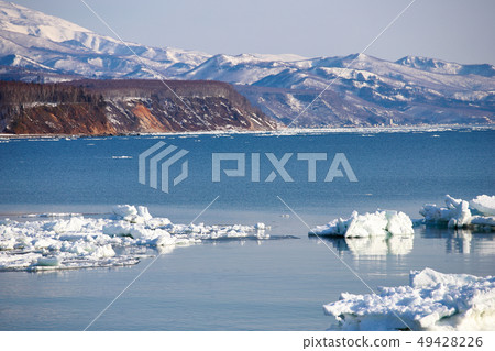 Drift ice Drift ice 49428226