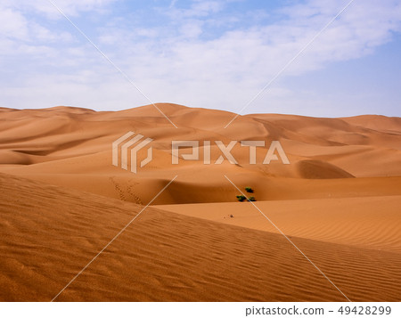 Xinjiang Uighur Autonomous Region · Kumutag Desert / Kumutage Desert, Xinjiang, China 49428299