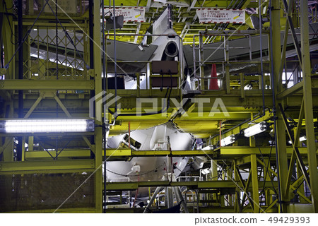 巨大的飛機維修店:用於維護工作的飛機 巨大的飛機維修店:用於維護工作的飛機 49429393