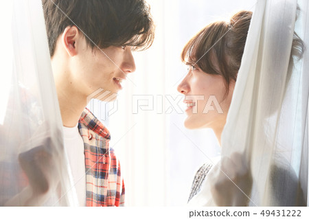 Couple lifestyle 49431222